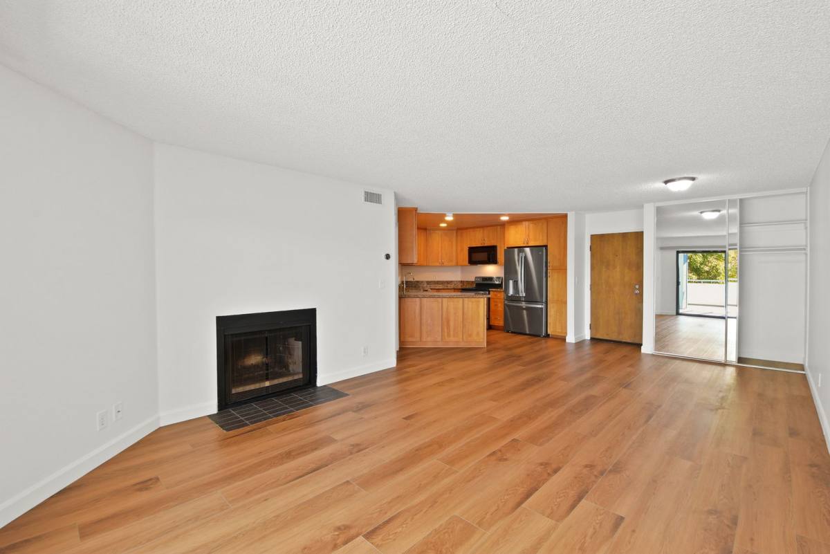 Condo for rent at 4260 Via Arbolada, Los Angeles, CA 90042