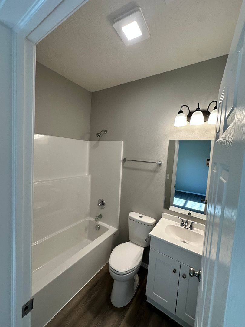 Apartment for rent at 590-588 N Airport Rd, Strafford, MO 65757