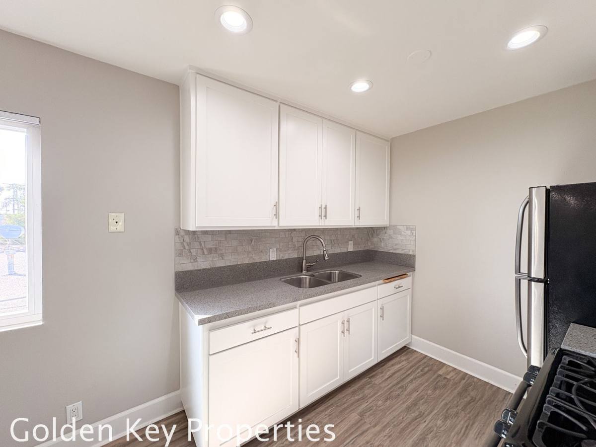 Apartment for rent at 225 S Ditmar St, Oceanside, CA 92054