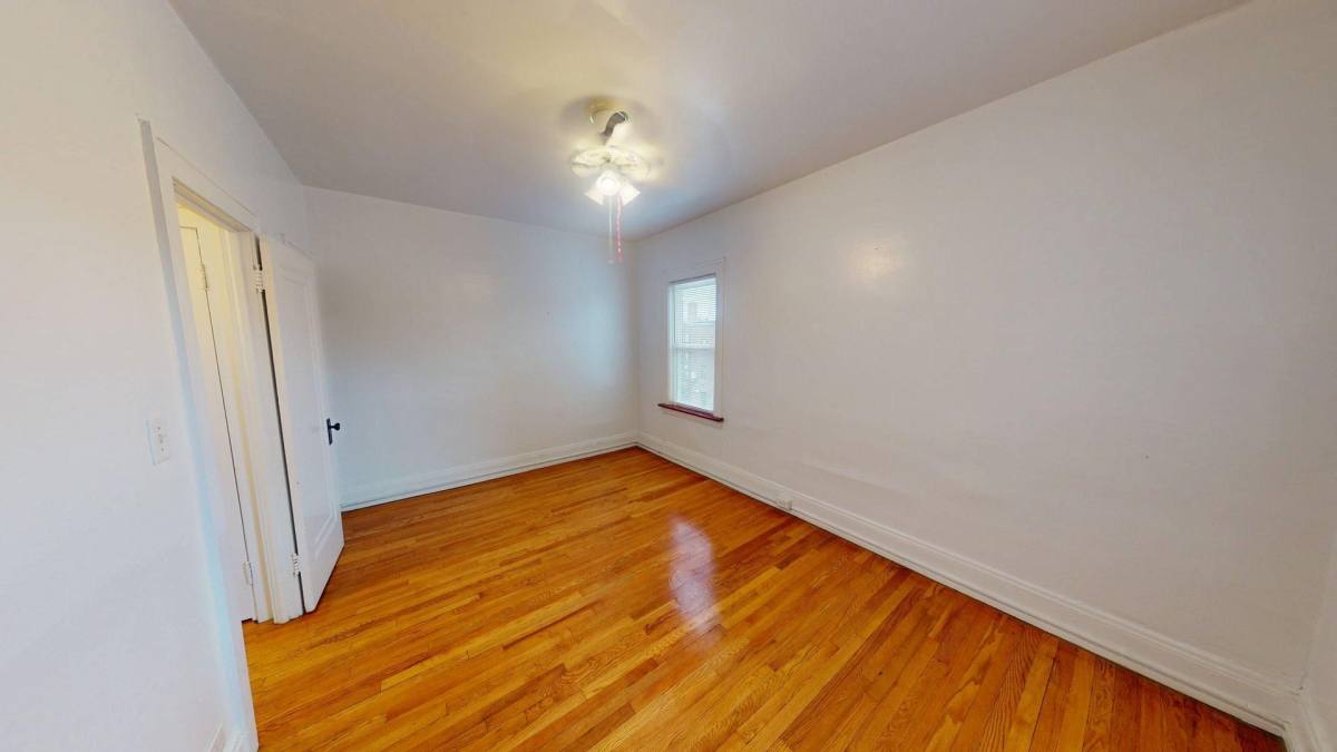 Apartment for rent at 12479 Cedar Rd, Cleveland, OH 44106