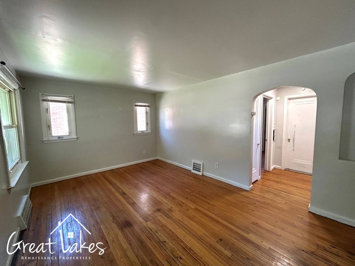 House for rent at 20461 Kingsville St, Harper Woods, MI 48225