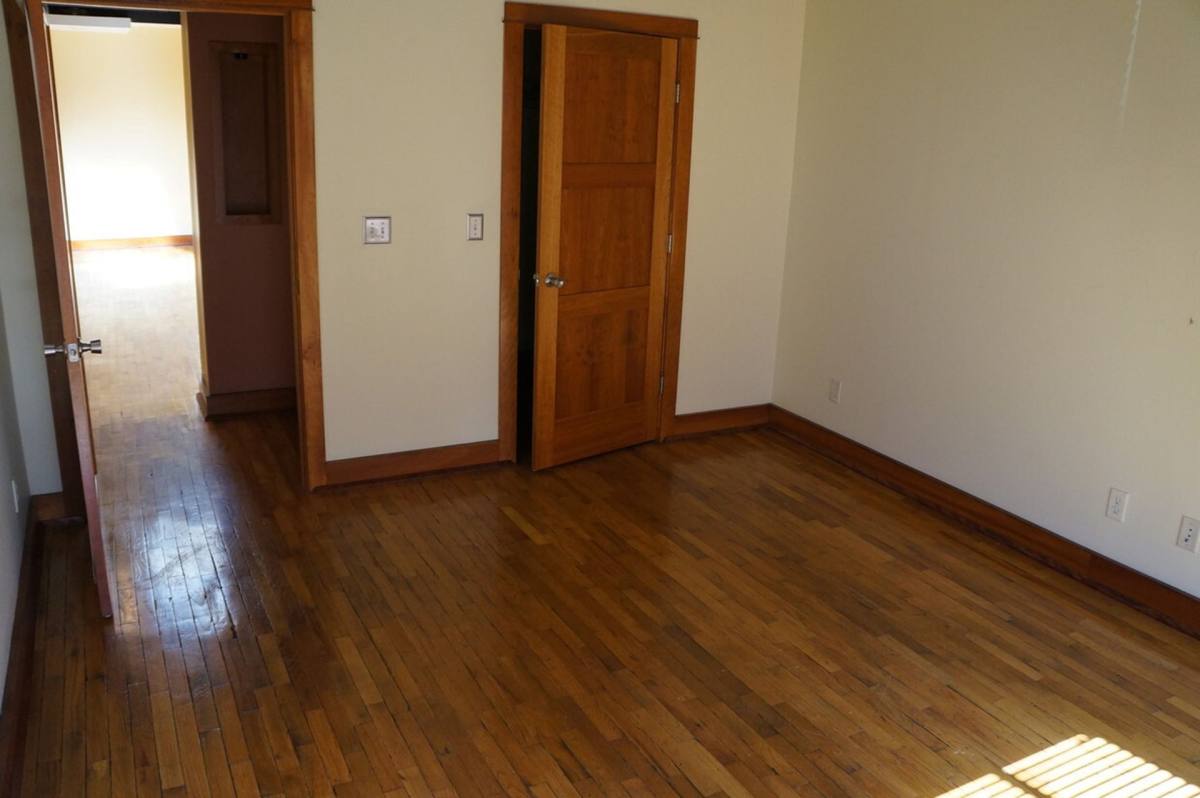 Apartment for rent at 413 N Center, Bloomington, IL 61701
