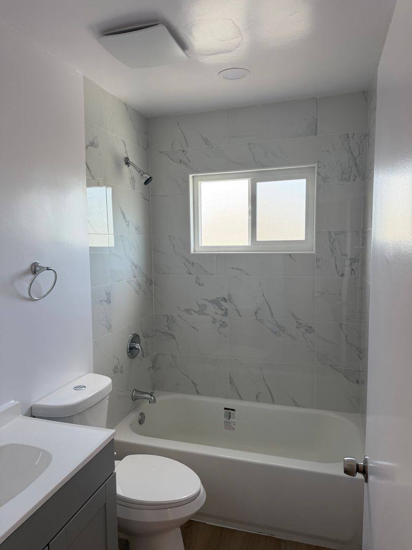 Apartment for rent at 15525 Nordhoff St, North Hills, CA 91343