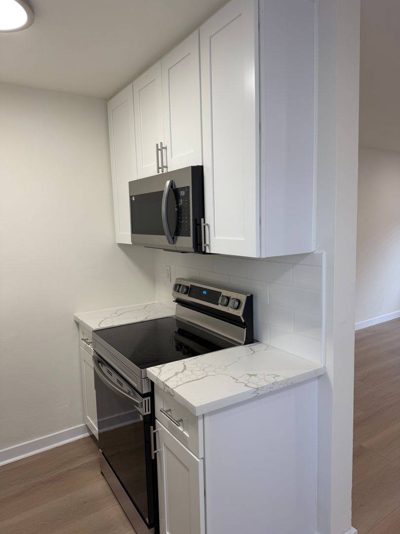 Apartment for rent at 15525 Nordhoff St, North Hills, CA 91343