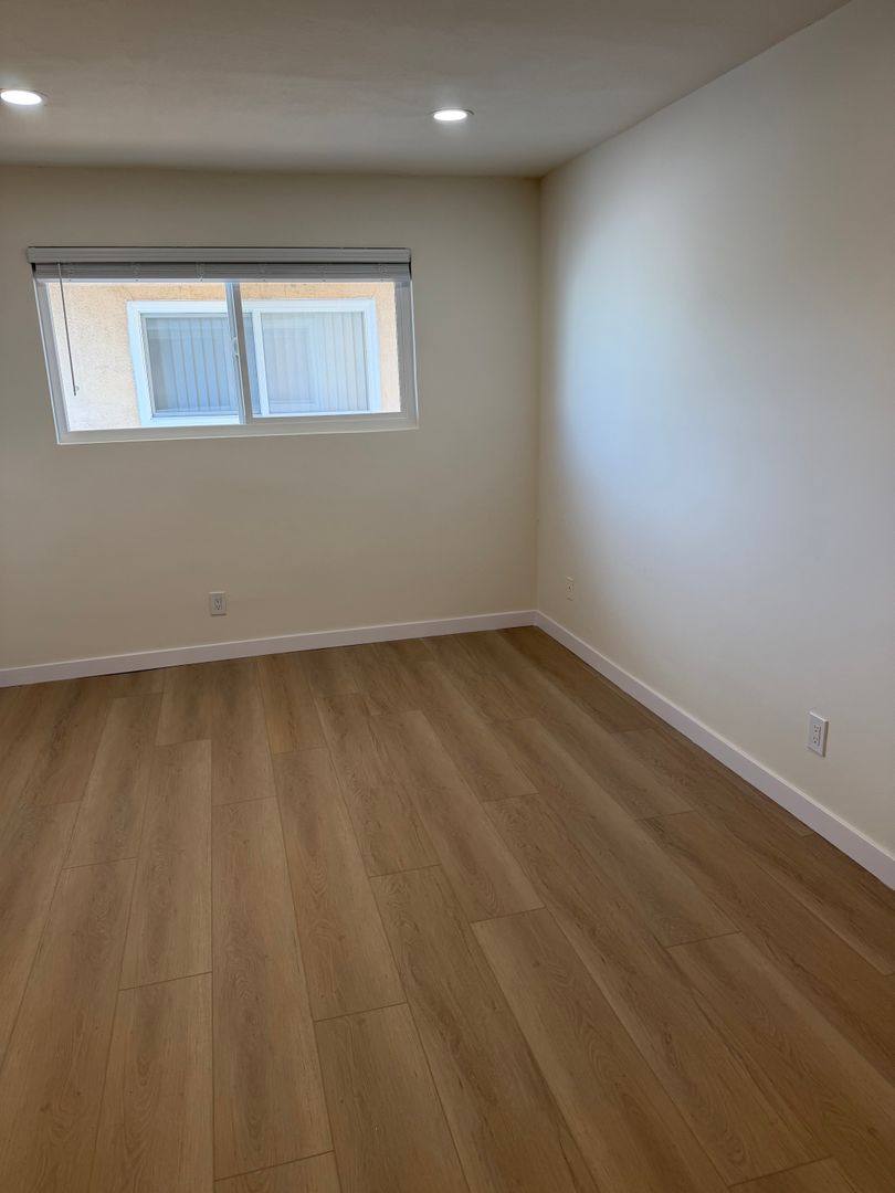 Apartment for rent at 15525 Nordhoff St, North Hills, CA 91343