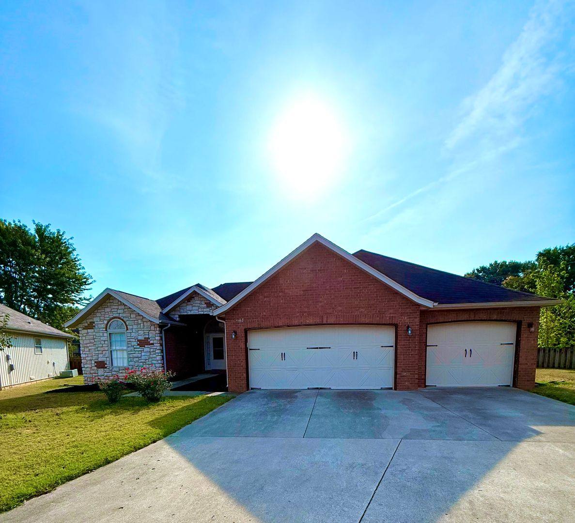 House for rent at 1148 S Elmwood Ave, Springfield, MO 65804