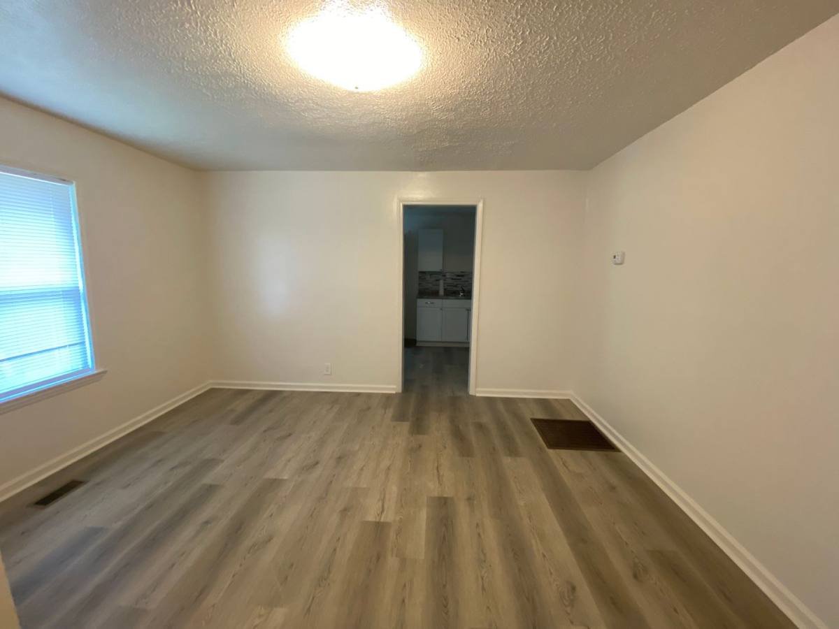House for rent at 1102-B S Washington St, Shelby, NC 28152
