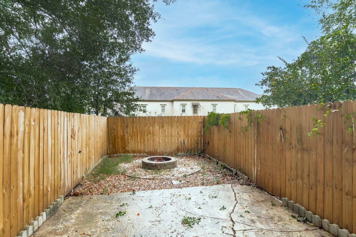 Townhouse for rent at 9506 Jefferson Highway 23, Baton Rouge, LA 70809