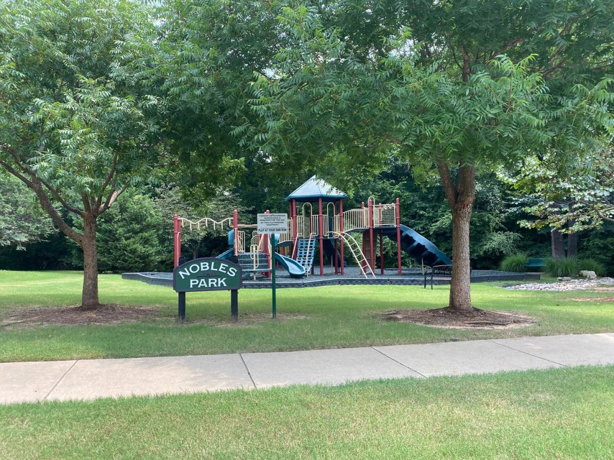 House for rent at 8664 E 103rd St, Tulsa, OK 74133