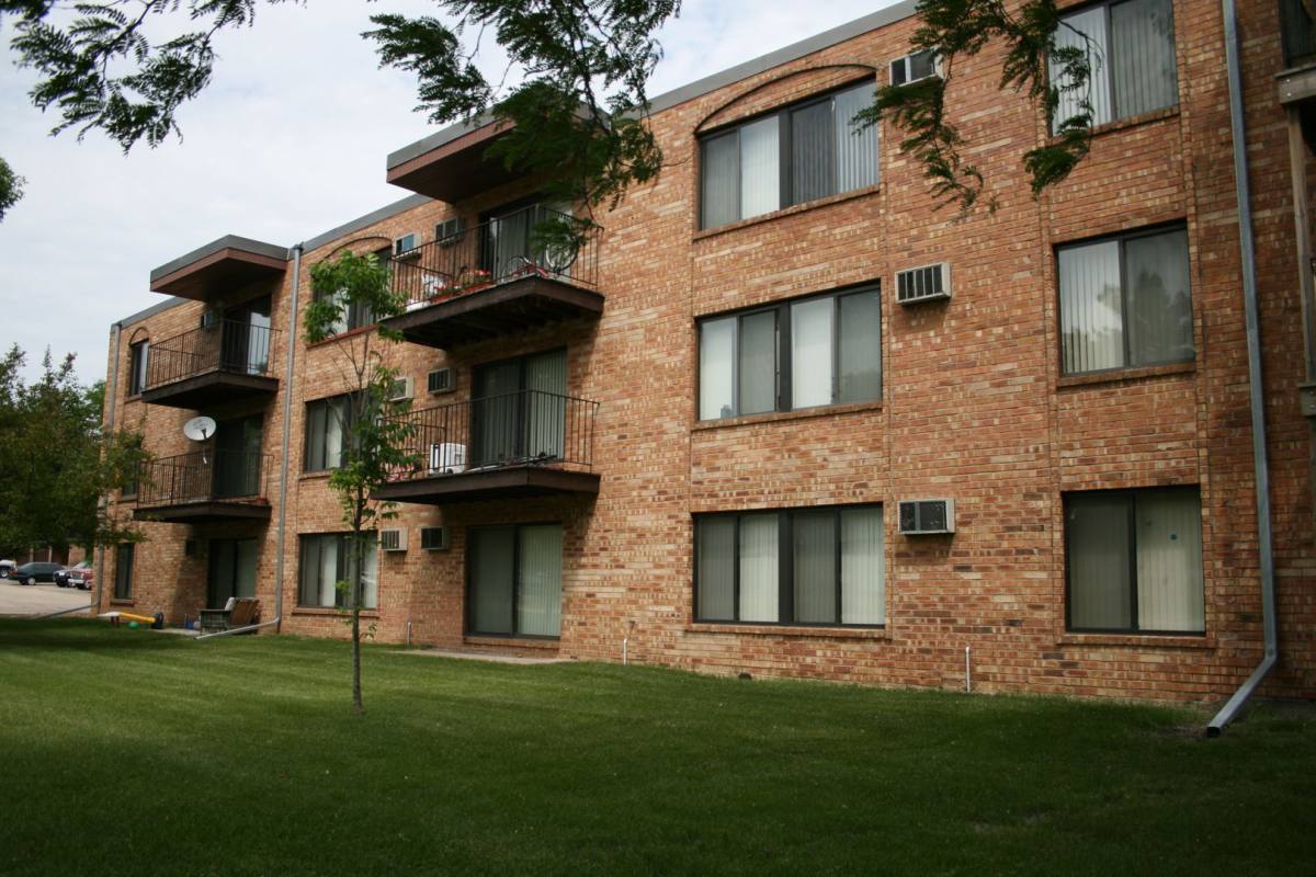 Apartment for rent at 12800 12810 Germane Ave S, Saint Paul, MN 55124