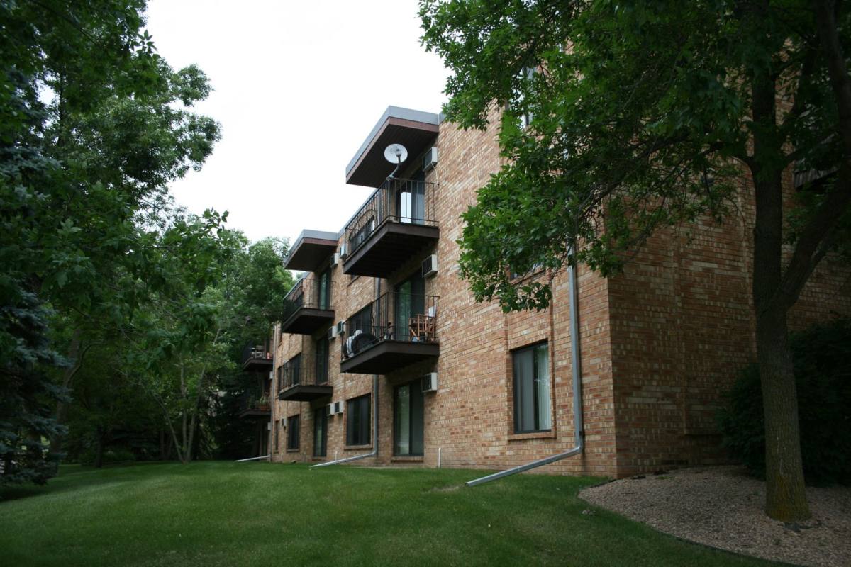 Apartment for rent at 12800 12810 Germane Ave S, Saint Paul, MN 55124