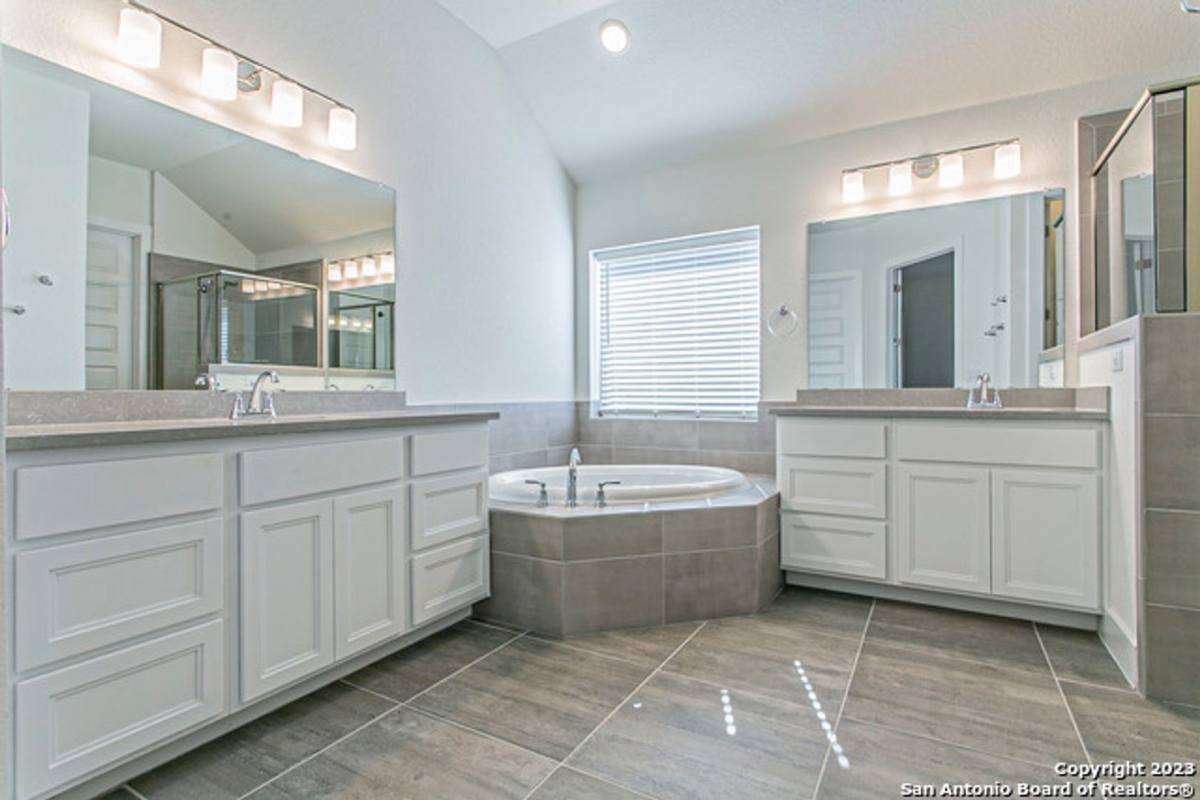 House for rent at 1165 Hammock Glen, New Braunfels, TX 78132