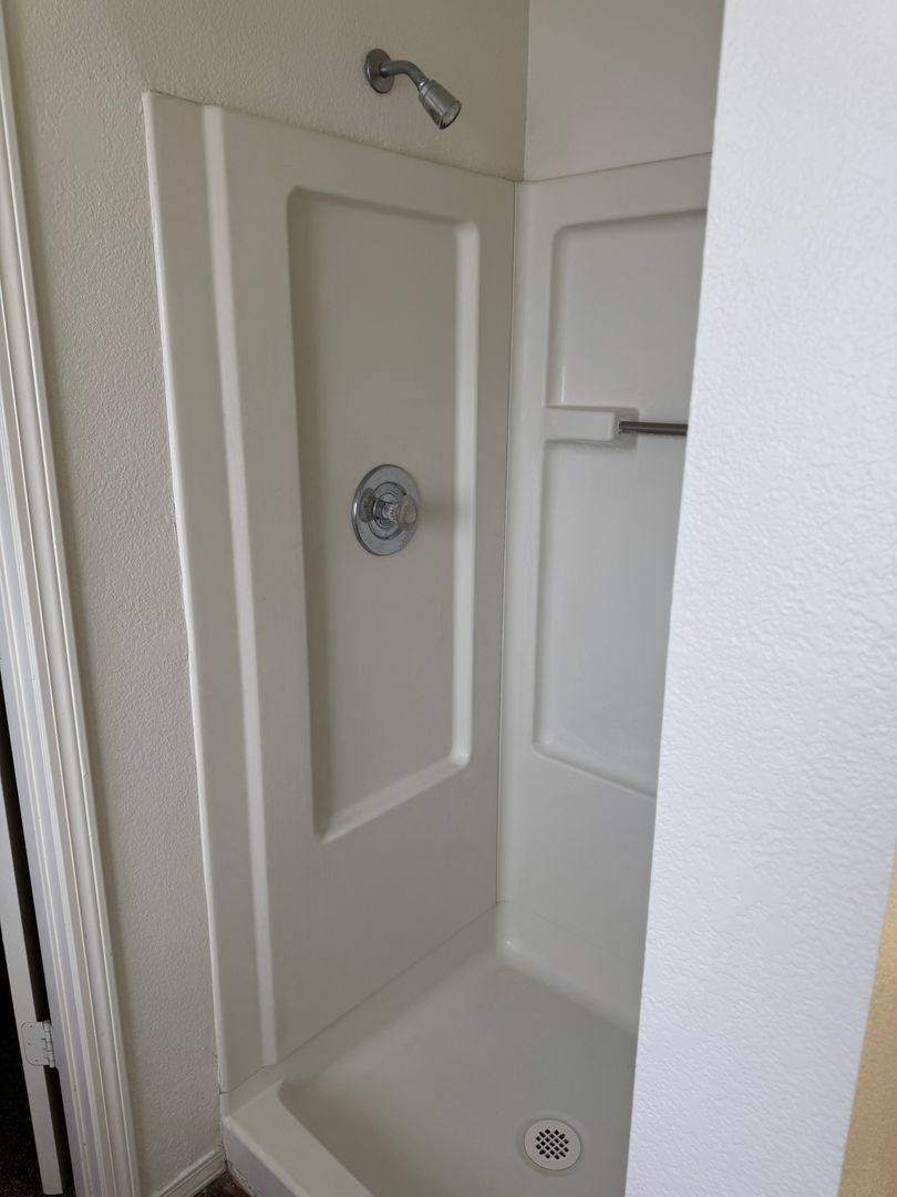 House for rent at 6235 Contess Rd NW, Albuquerque, NM 87114