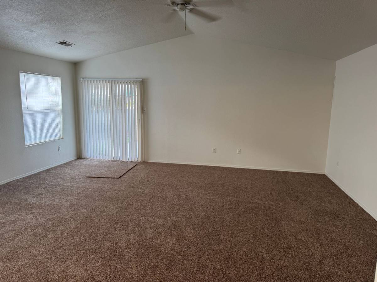 House for rent at 6235 Contess Rd NW, Albuquerque, NM 87114