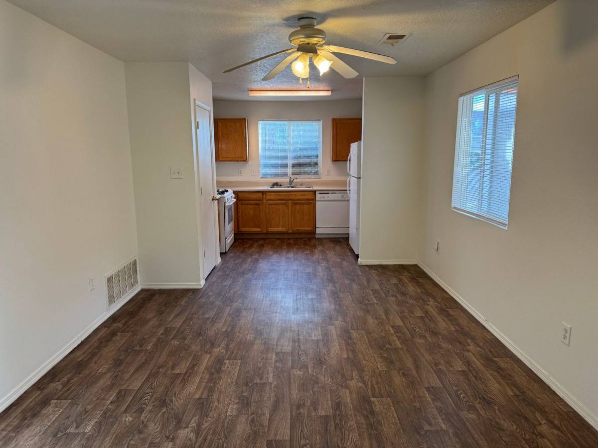 House for rent at 6235 Contess Rd NW, Albuquerque, NM 87114