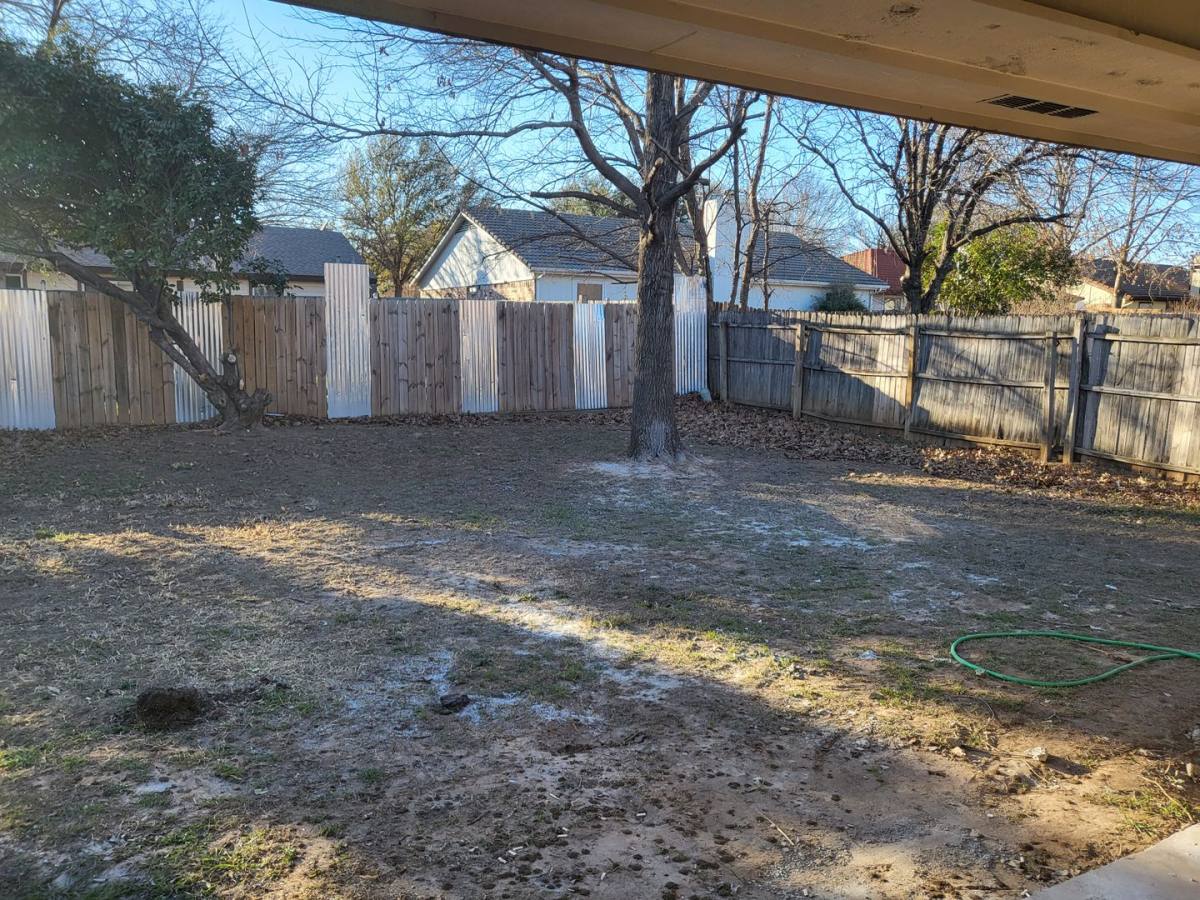 House for rent at 7404 Glen Haven Dr, Fort Worth, TX 76133