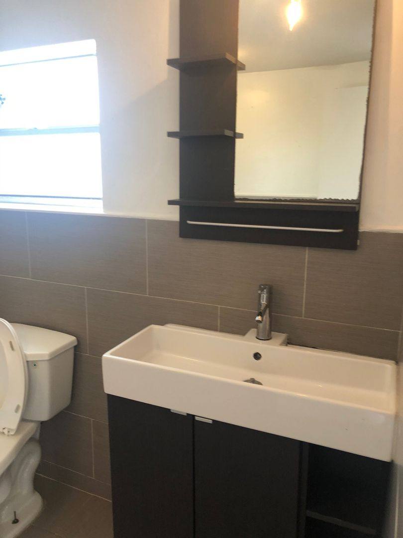 Apartment for rent at 2519 - 2521 Pierce St, Hollywood, FL 33020