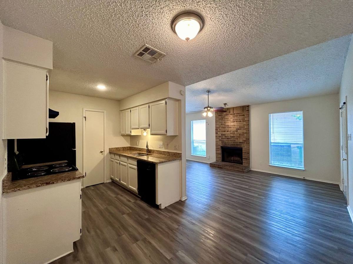 Apartment for rent at 2103 Courtney St, Austin, TX 78745