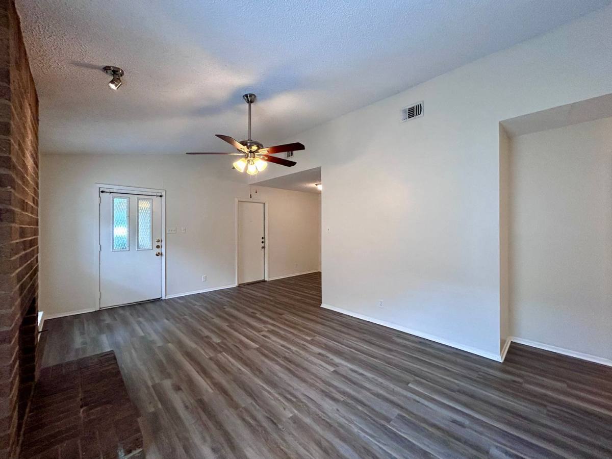 Apartment for rent at 2103 Courtney St, Austin, TX 78745