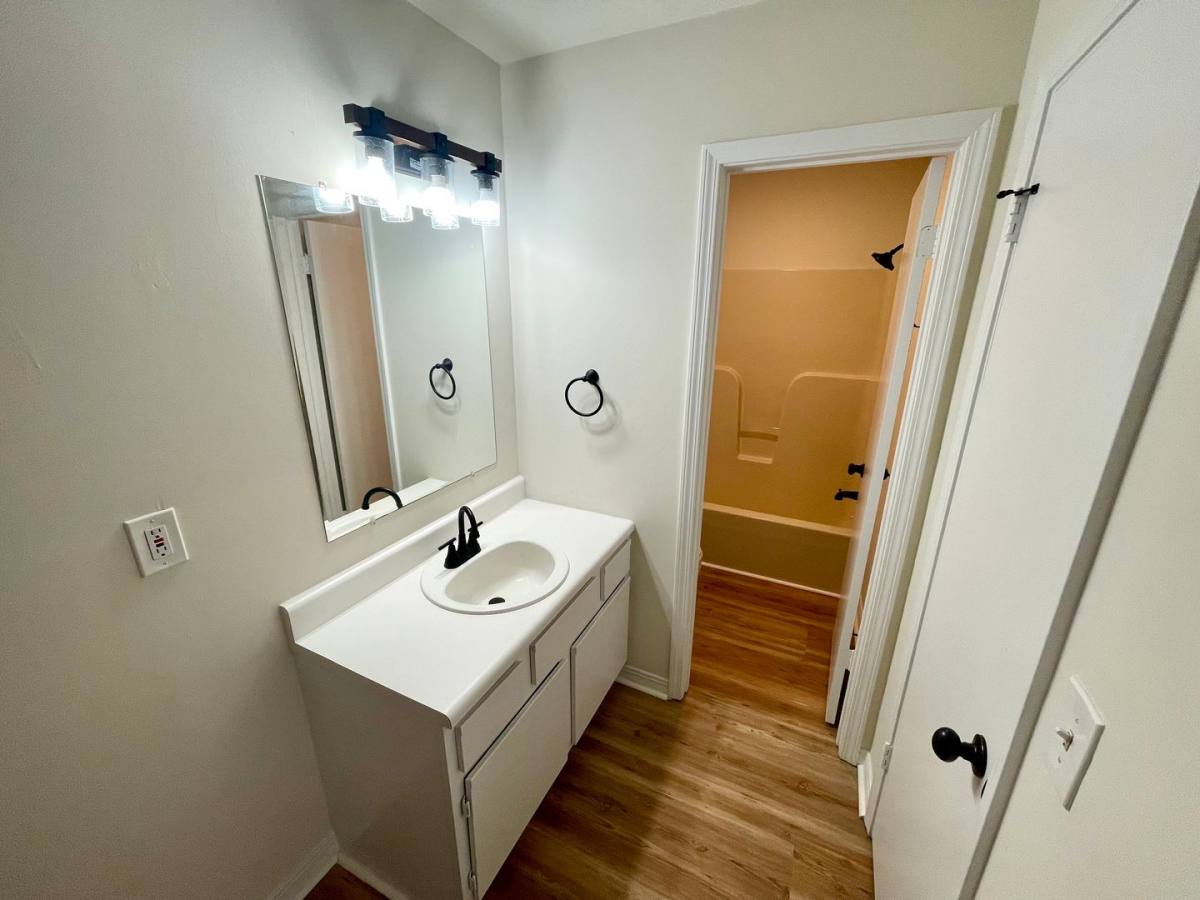 Apartment for rent at 575 Dexter Dr, Flowood, MS 39232