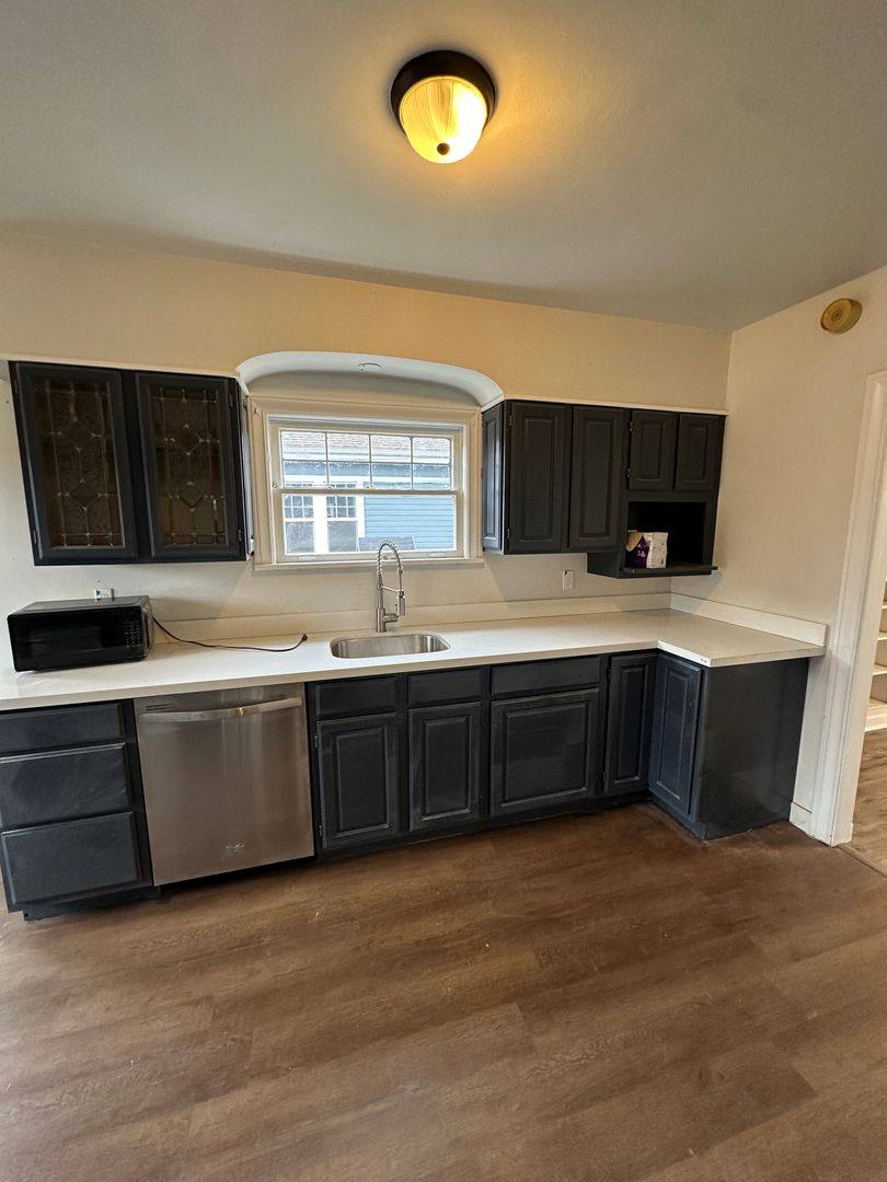 House for rent at 414 2nd Ave S, Kent, WA 98032