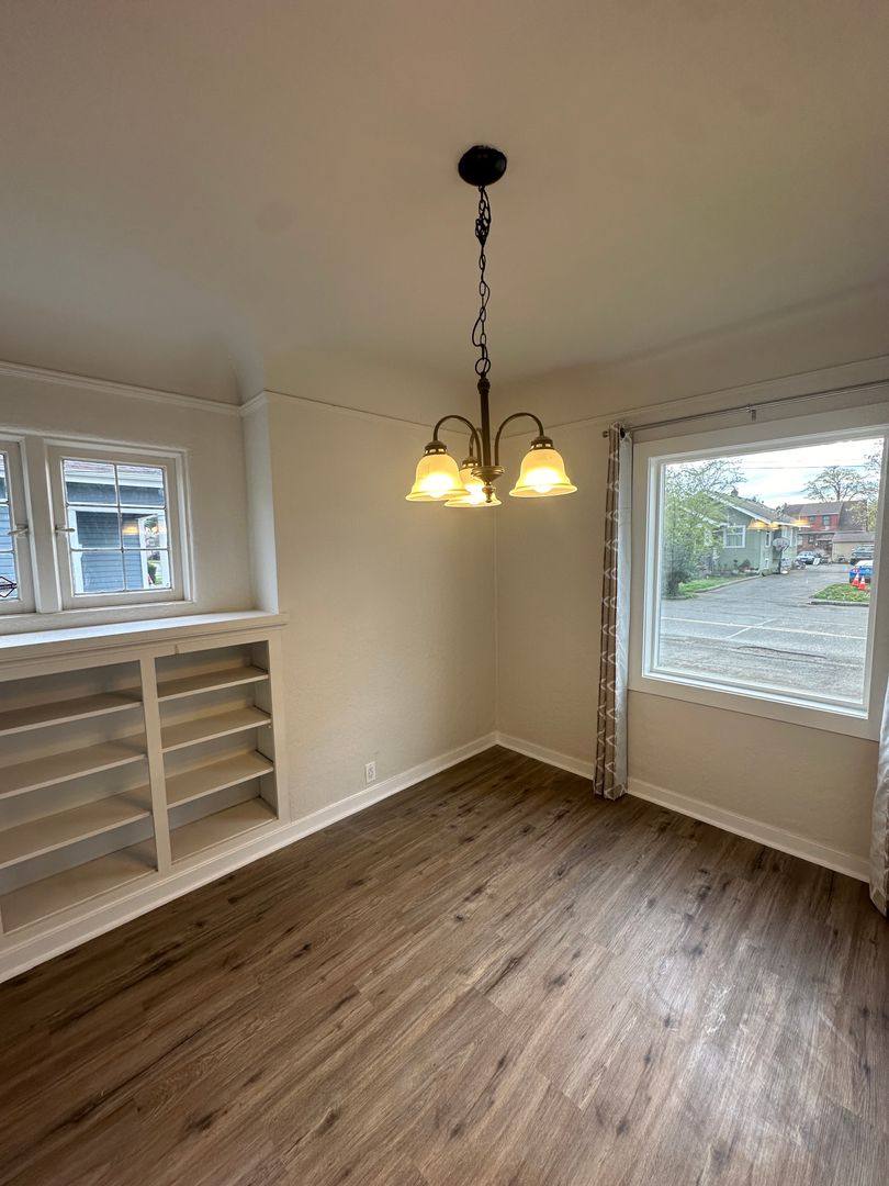 House for rent at 414 2nd Ave S, Kent, WA 98032