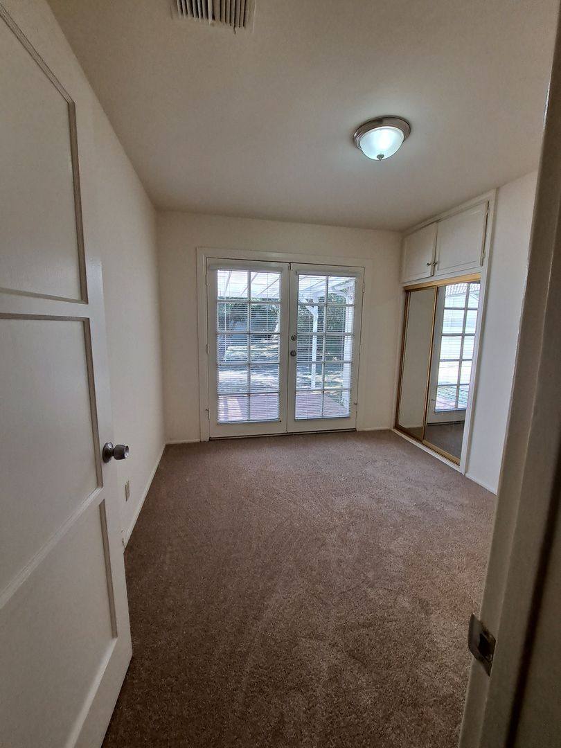 House for rent at 4430 Calhoun Ave, Sherman Oaks, CA 91423