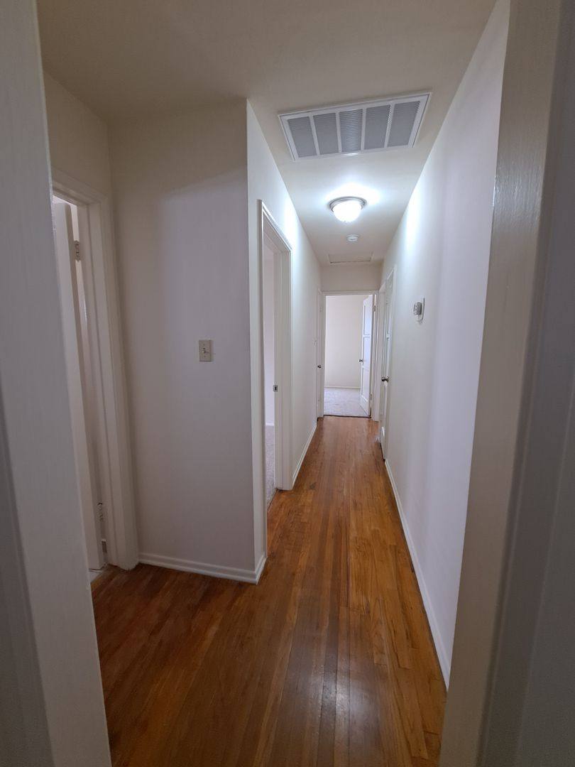 House for rent at 4430 Calhoun Ave, Sherman Oaks, CA 91423
