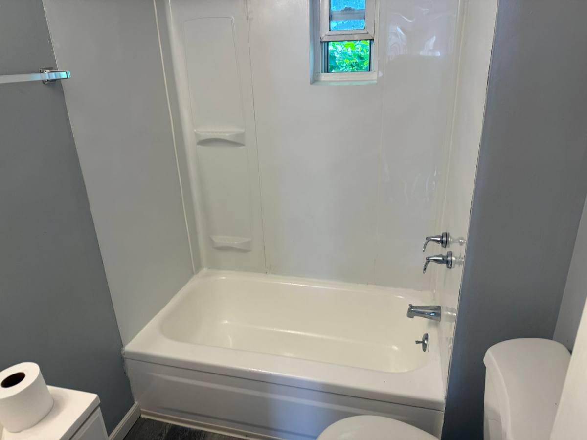 Apartment for rent at 66-68 Orange St, Manchester, NH 03104
