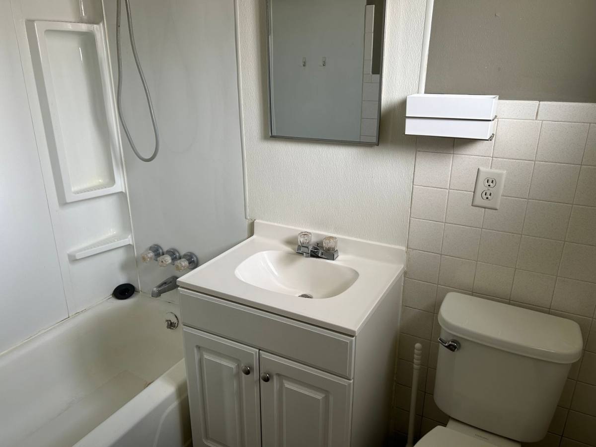 Apartment for rent at 217 N Hamilton, Shelbyville, IN 46176