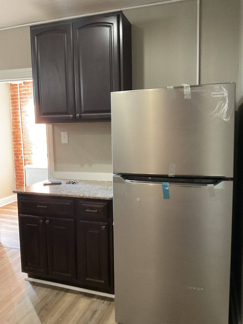 Apartment for rent at 910 N 3rd St, Harrisburg, PA 17102