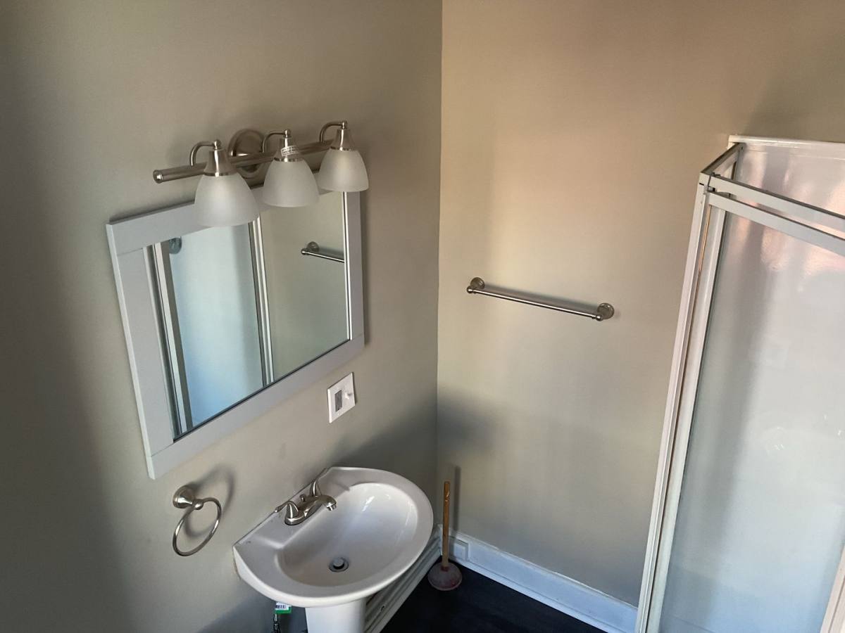 Apartment for rent at 910 N 3rd St, Harrisburg, PA 17102