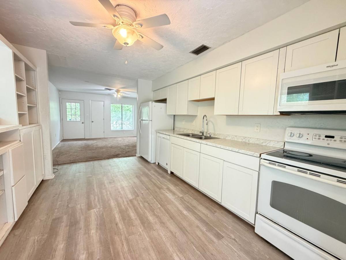 House for rent at 6901 Brentford Rd, Sarasota, FL 34241