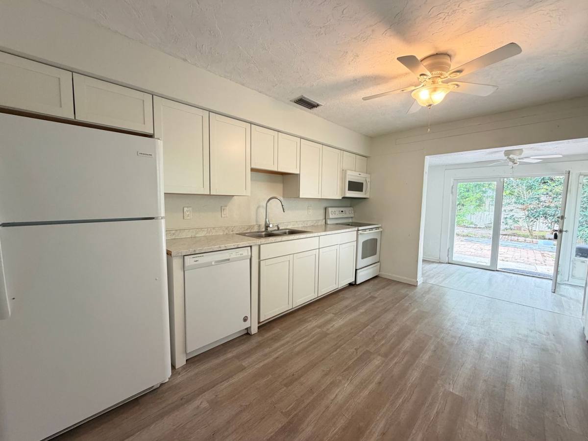House for rent at 6901 Brentford Rd, Sarasota, FL 34241