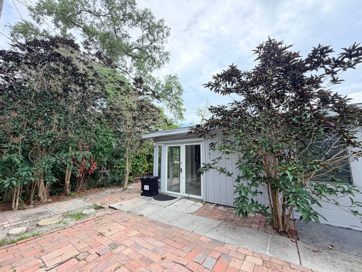 House for rent at 6901 Brentford Rd, Sarasota, FL 34241