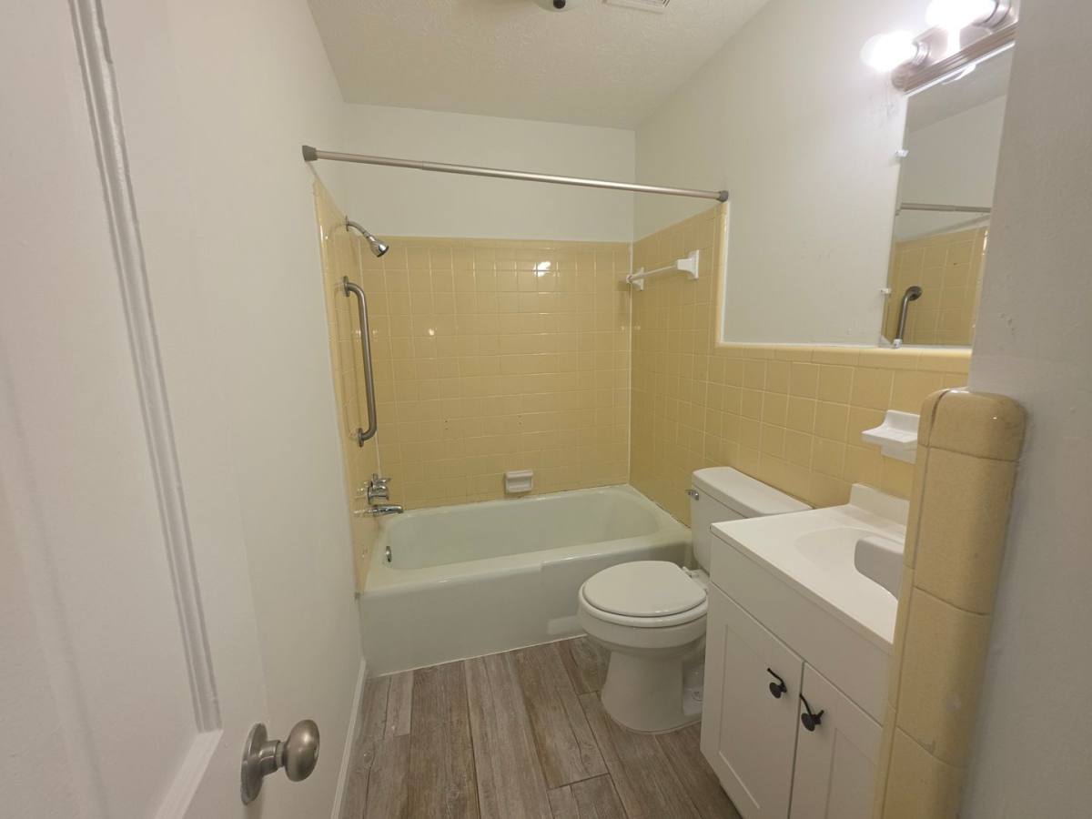 Apartment for rent at 610 37th Ave, Myrtle Beach, SC 29577