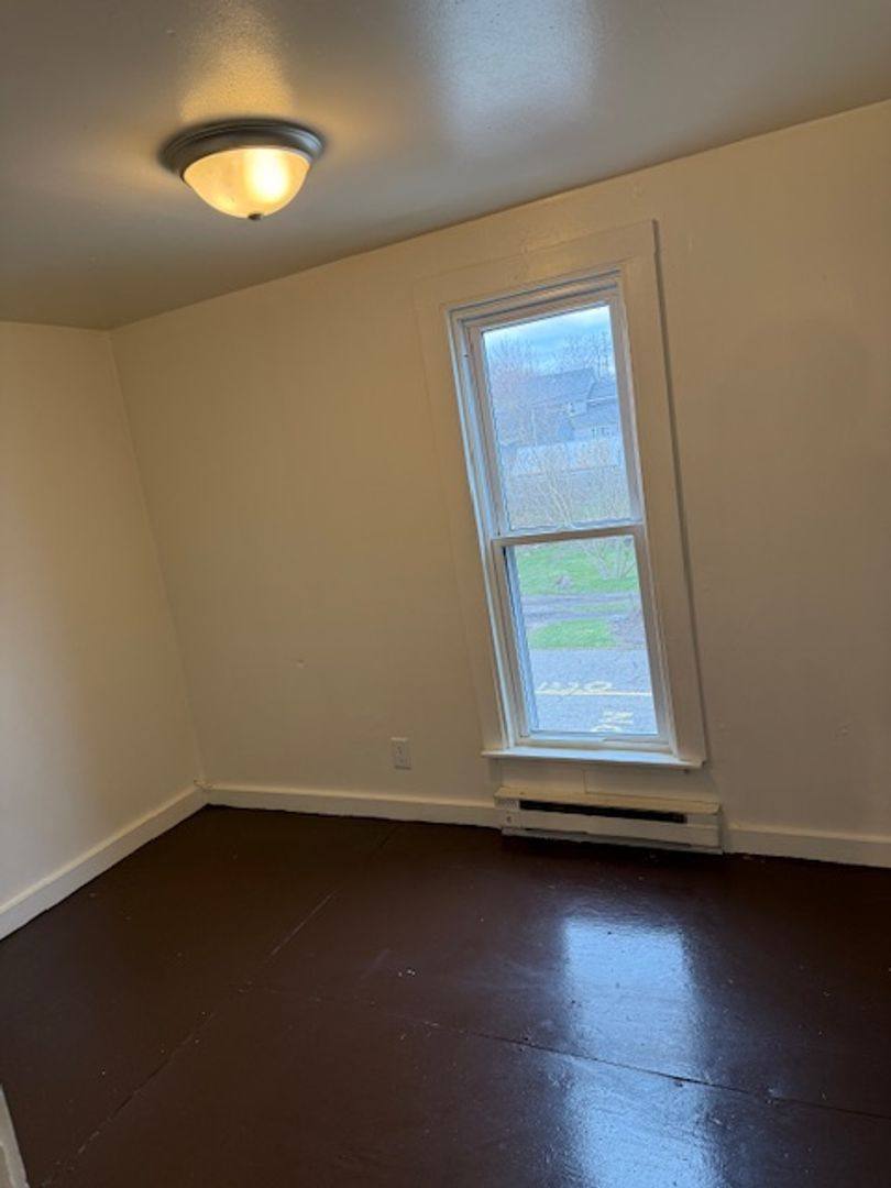 Apartment for rent at 1316 Alpine Ave NW, Grand Rapids, MI 49504