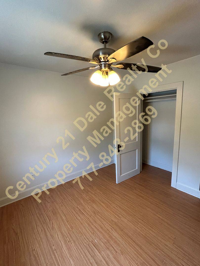 House for rent at 868 Ridge Rd, Airville, PA 17302