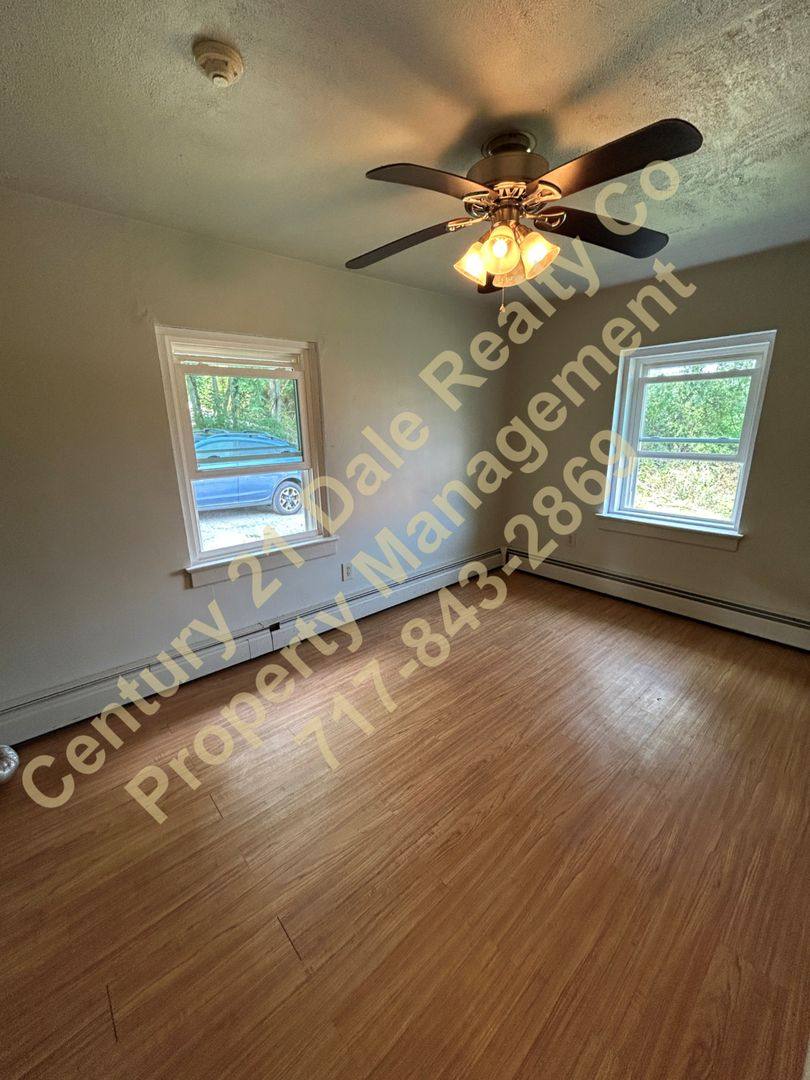 House for rent at 868 Ridge Rd, Airville, PA 17302