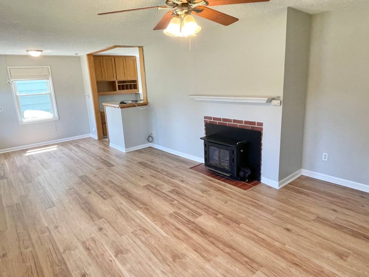 House for rent at 11721 Roosevelt Way NE, Seattle, WA 98125