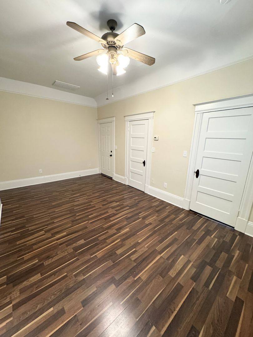 Apartment for rent at 2215 P St, Sacramento, CA 95816