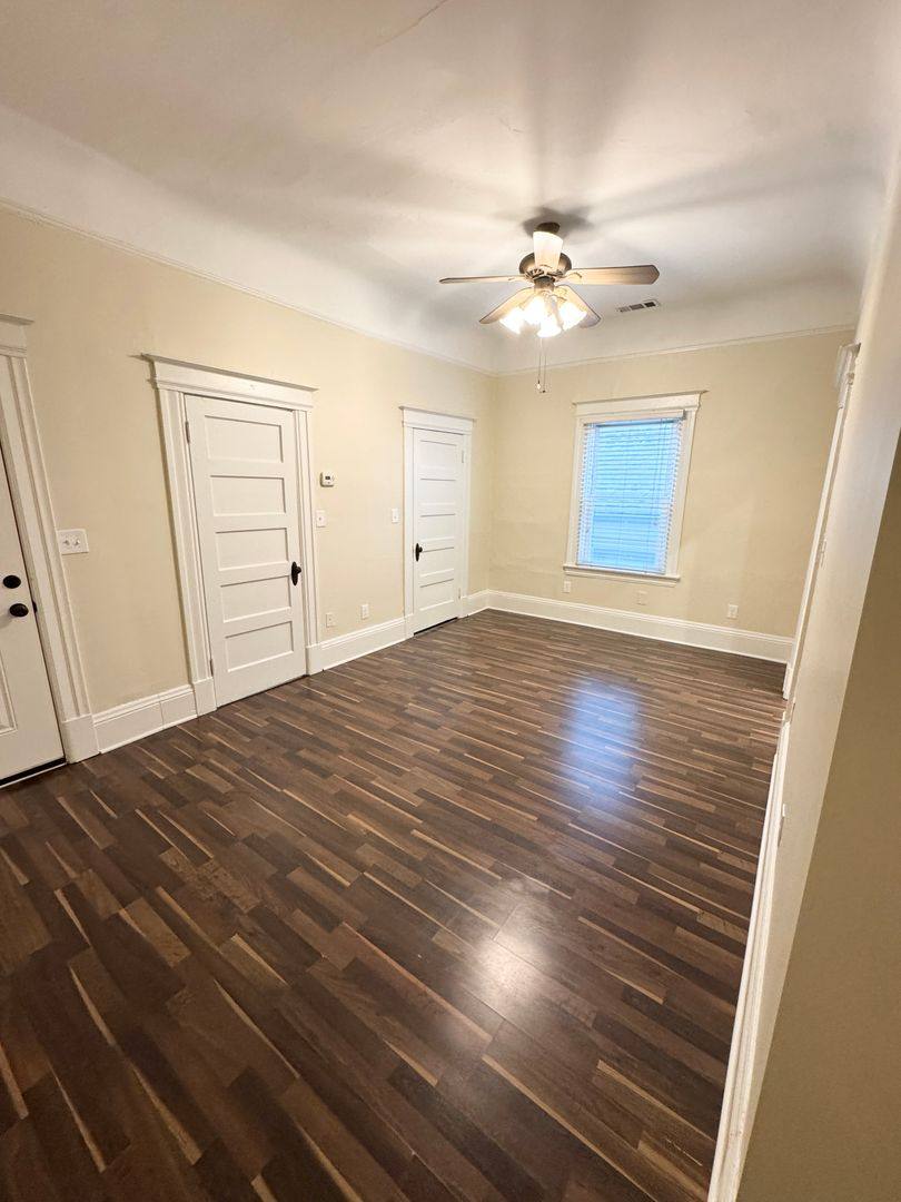 Apartment for rent at 2215 P St, Sacramento, CA 95816
