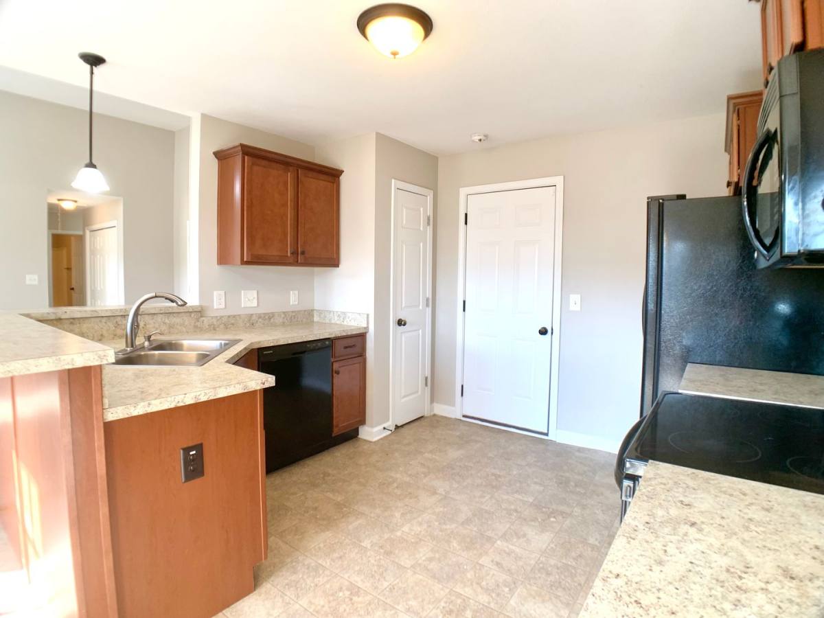 House for rent at 842 Shelton Circle, Clarksville, TN 37042