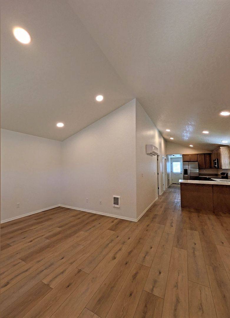 House for rent at 3731 S Quay St, Kennewick, WA 99338