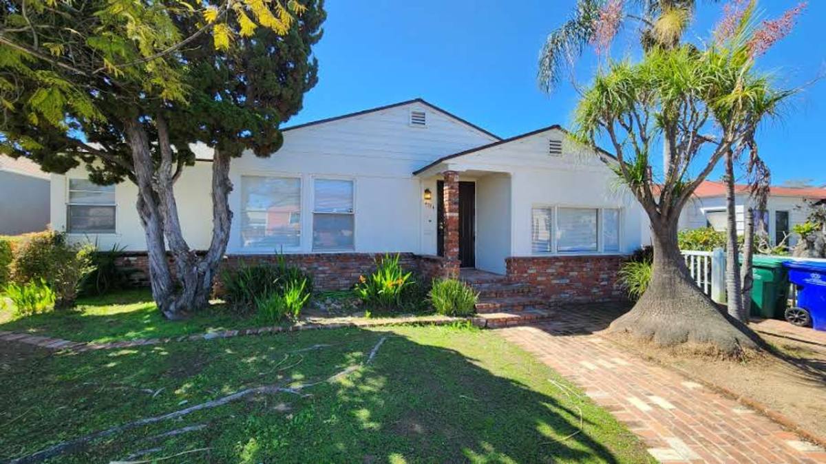 House for rent at 4334 60th St, San Diego, CA 92115