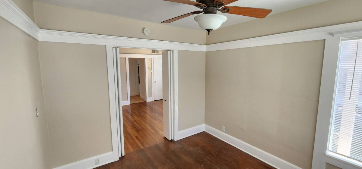 Apartment for rent at 921-923 9th St, Coronado, CA 92118