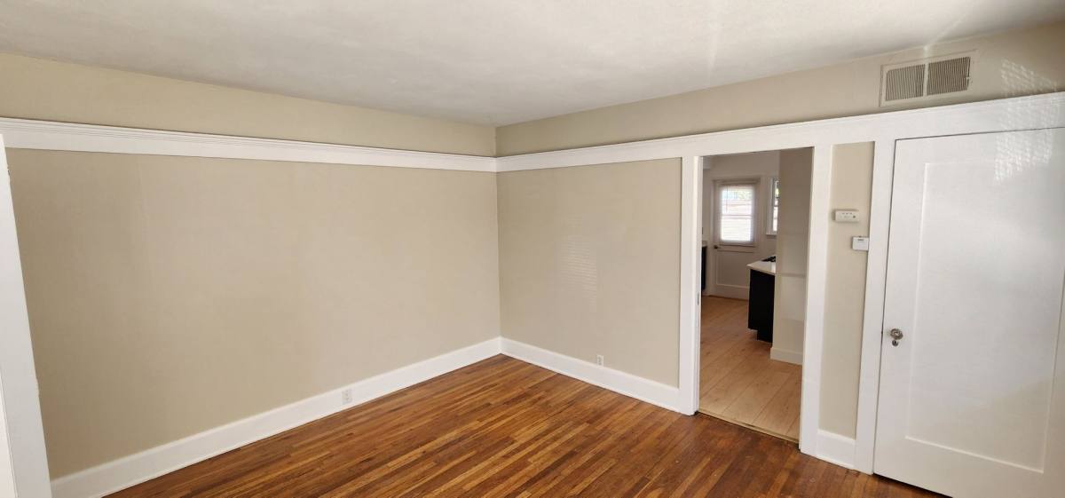 Apartment for rent at 921-923 9th St, Coronado, CA 92118