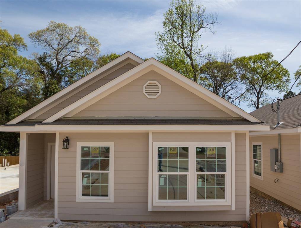 House for rent at 16917 Glenheath St, Montgomery, TX 77316