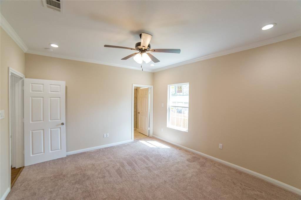 House for rent at 16917 Glenheath St, Montgomery, TX 77316