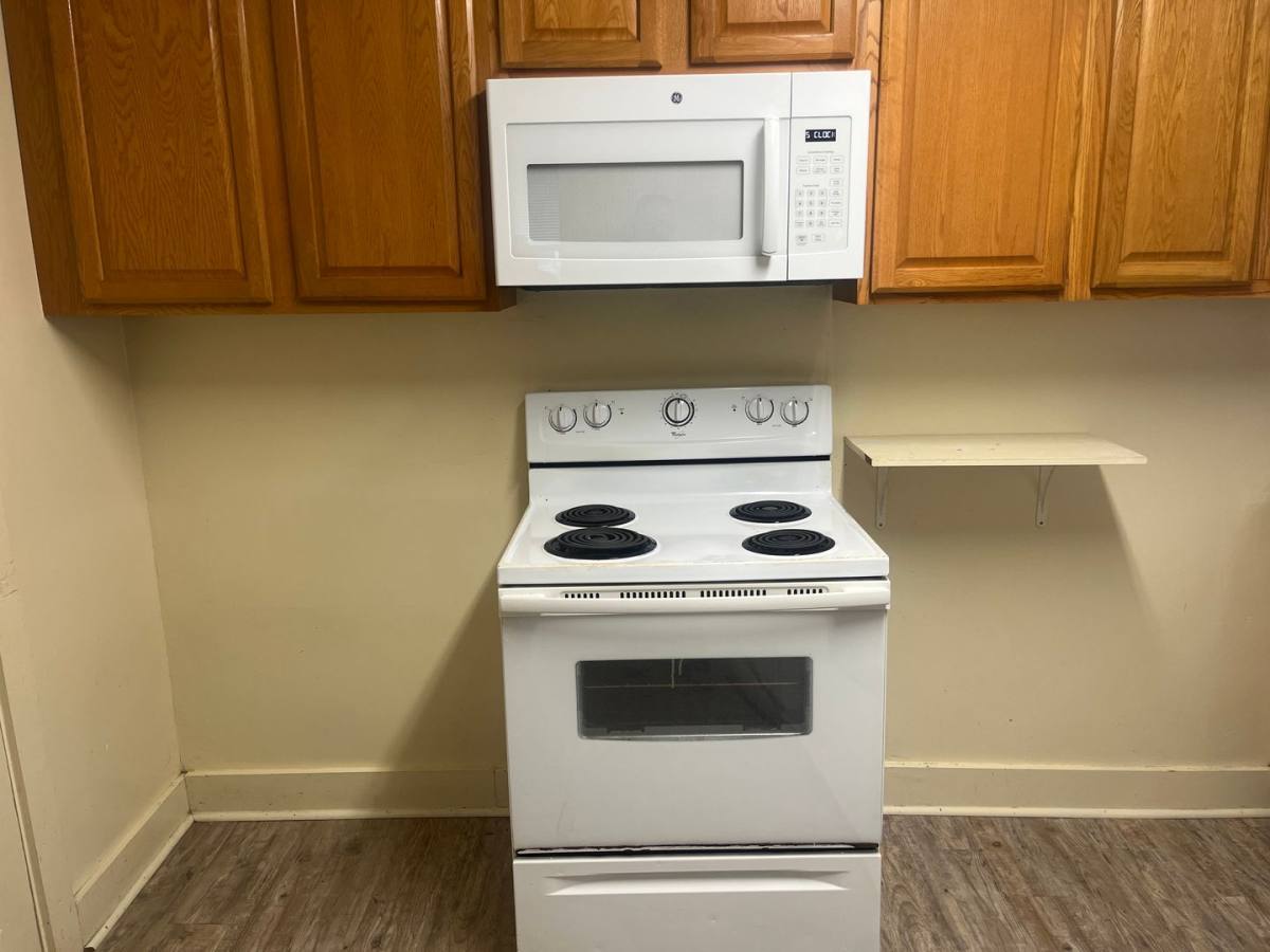 House for rent at 328 Williamsburg St NE, Aiken, SC 29801
